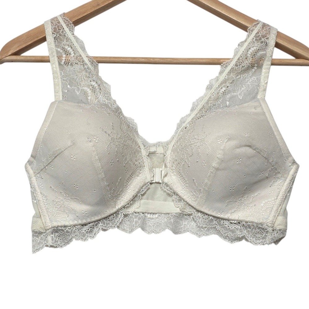 Spanx Undie-tech Lace Bralette Women Small Ivory Nylon Blend Front Closure
